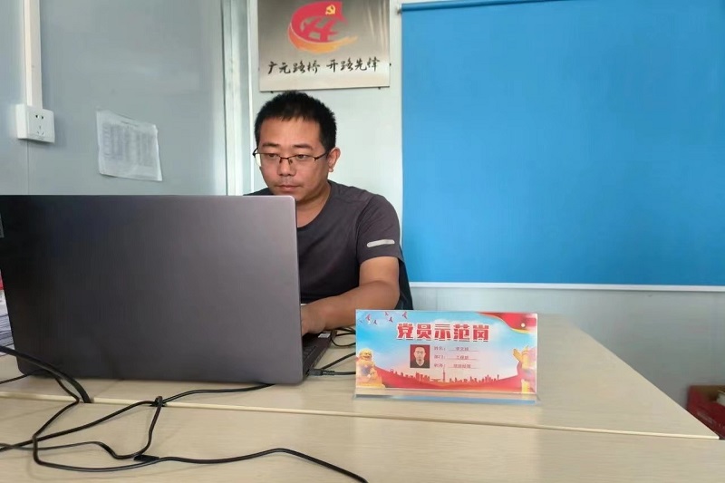 黨員示范崗┃亮身份樹標桿，爭當開路先鋒